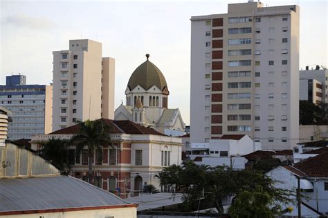 Araraquara confirma 281 novos casos de covid e seis de dengue .